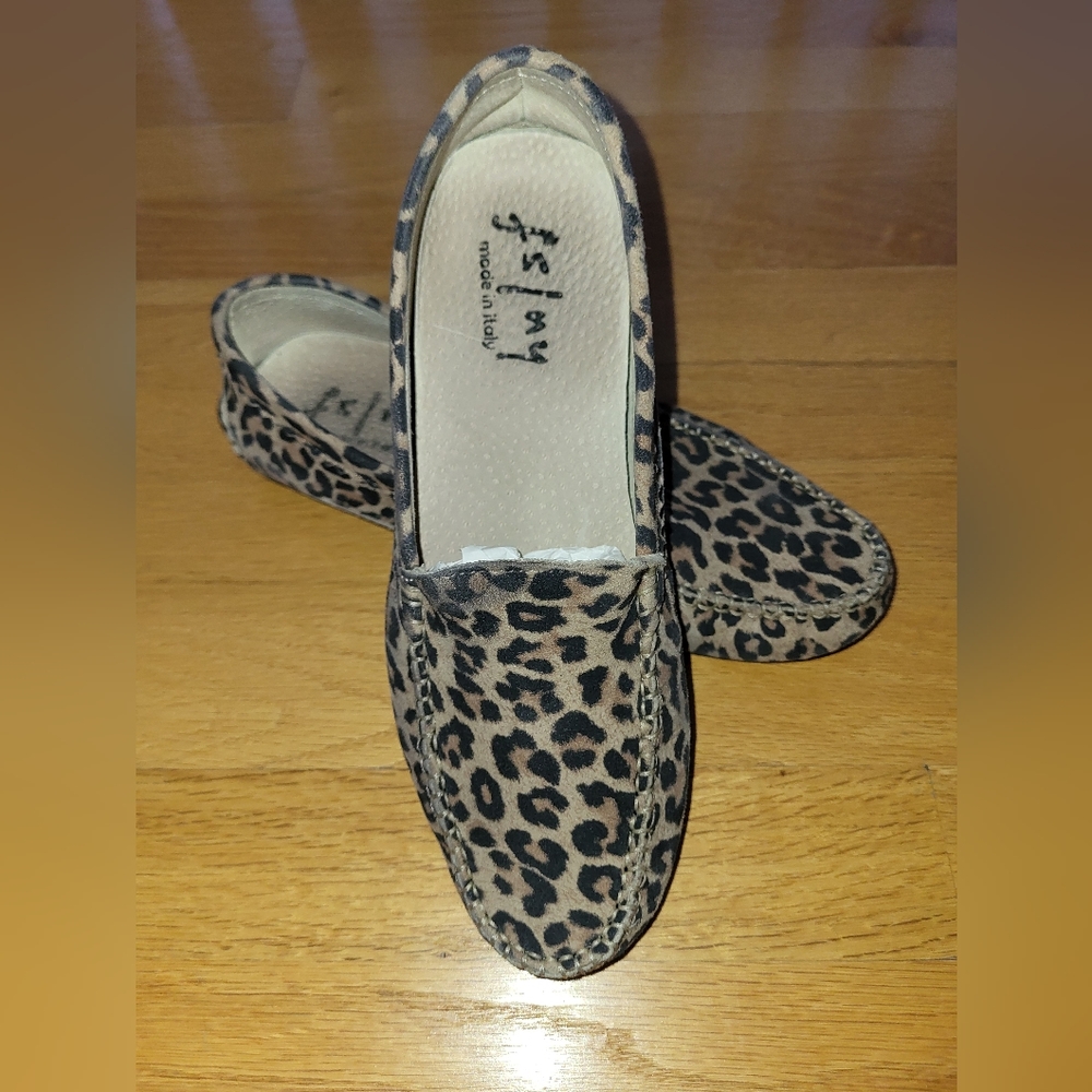 French Sole FS/NY Stella - Leopard Suede Moccasin Size 6 Made in Italy
